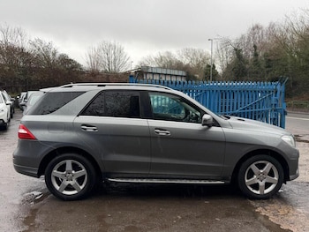Used Mercedes-Benz M Class 2013 for sale - 78814953: Photo