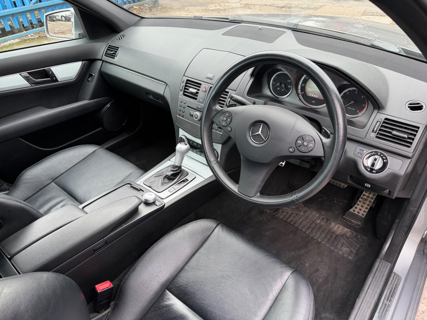 Used Mercedes-Benz C Class 2010 for sale - 78073029: Photo 12