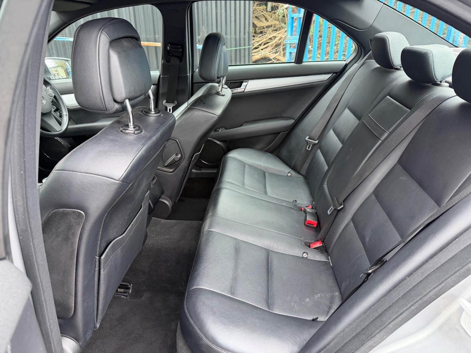 Used Mercedes-Benz C Class 2010 for sale - 78073029: Photo 15