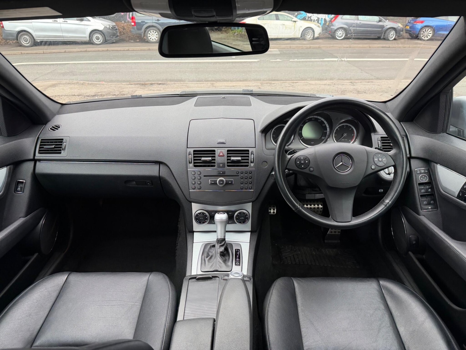 Used Mercedes-Benz C Class 2010 for sale - 78073029: Photo 8