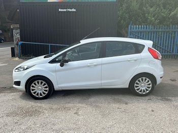 Used Ford Fiesta 2014 for sale - 78923180: Photo