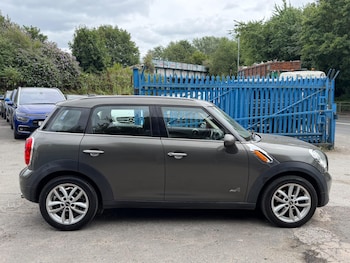 Used MINI Countryman 2011 for sale - 79395920: Photo