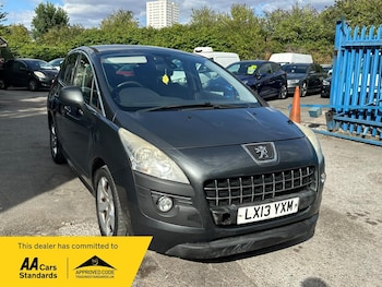 Used Peugeot 3008 2013 for sale - 79396065: Photo