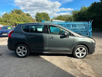 Used Peugeot 3008 2013 for sale - 79396065: Photo