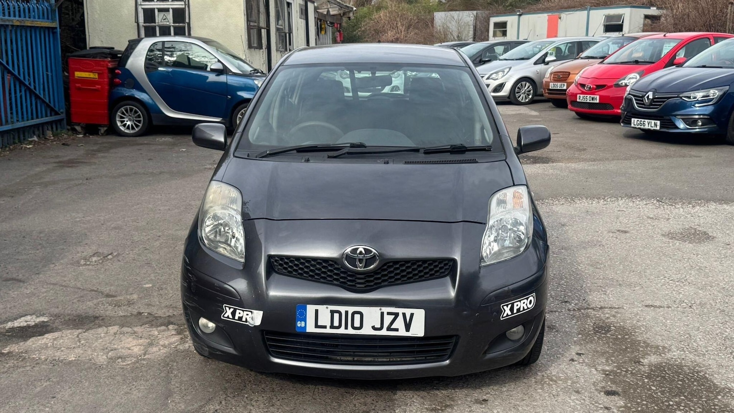 Used Toyota Yaris 2010 for sale - 78127703: Photo 11