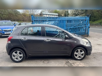 Used Toyota Yaris 2010 for sale - 78127703: Photo