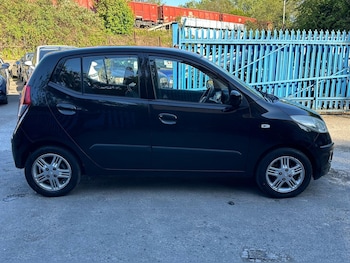Used Hyundai i10 2010 for sale - 78404472: Photo
