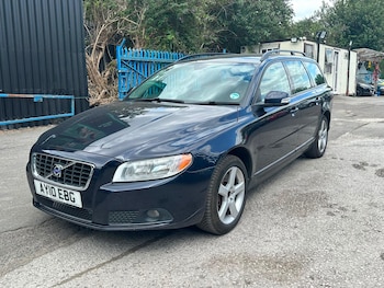 Used Volvo V70 2010 for sale - 79465275: Photo