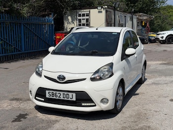 Used Toyota AYGO 2012 for sale - 79201557: Photo