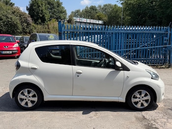 Used Toyota AYGO 2012 for sale - 79201557: Photo