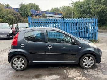 Used Peugeot 107 2010 for sale - 79774799: Photo