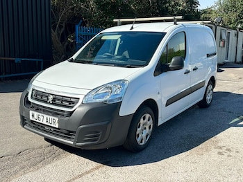 Used Peugeot Partner 2017 for sale - 79483987: Photo