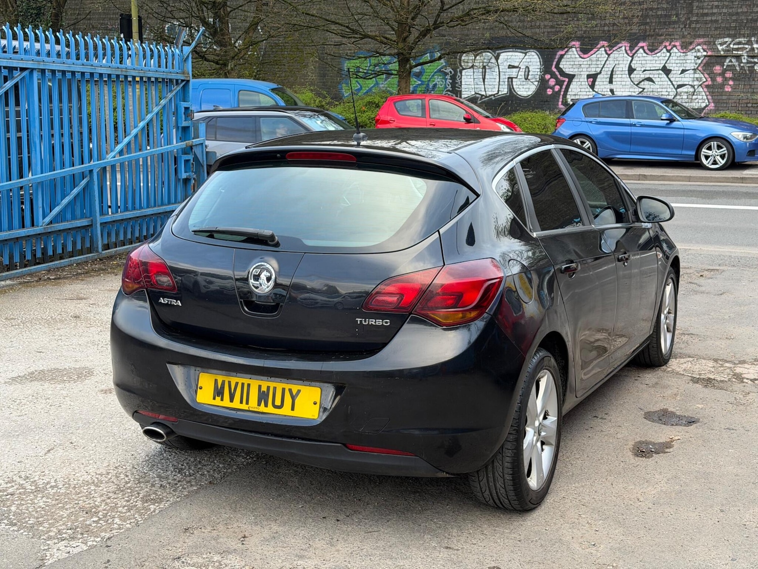 Used Vauxhall Astra 2011 for sale - 78073031: Photo 6