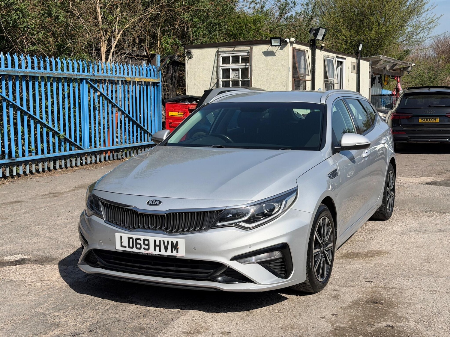 Used Kia Optima 2019 for sale - 78170942: Photo 2