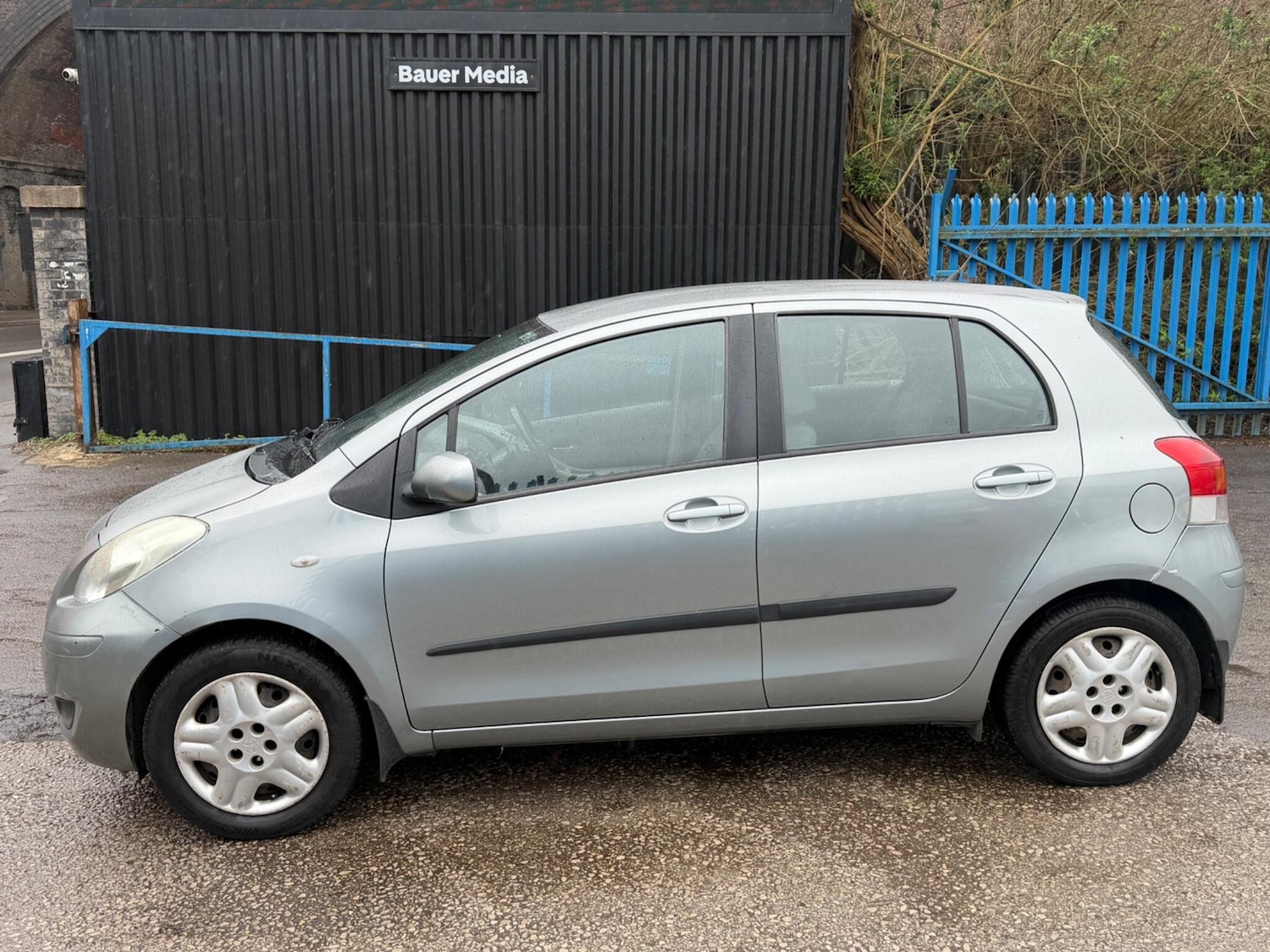 Used Toyota Yaris for sale - 78214100: Photo 5