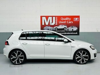 Used Volkswagen Golf 2017 for sale - 75647429: Photo