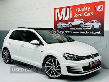 Used Volkswagen Golf 2017 for sale - 78232315: Photo