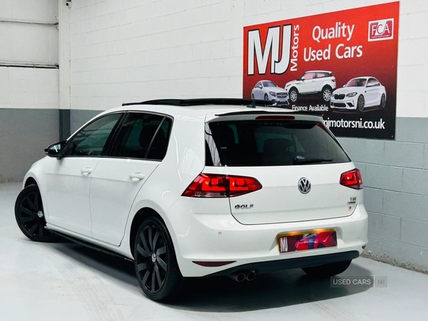 Used Volkswagen Golf 2017 for sale - 76419466: Photo 8