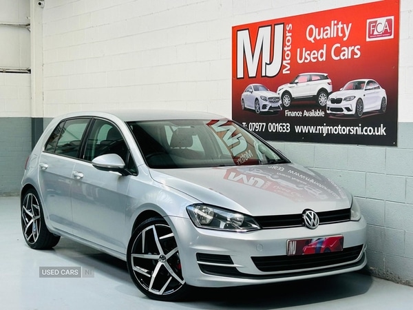 Used Volkswagen Golf 2014 for sale - 76350290: Photo 1