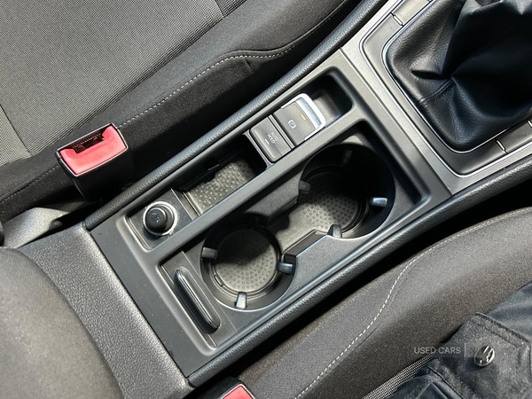 Used Volkswagen Golf 2014 for sale - 76350290: Photo 27