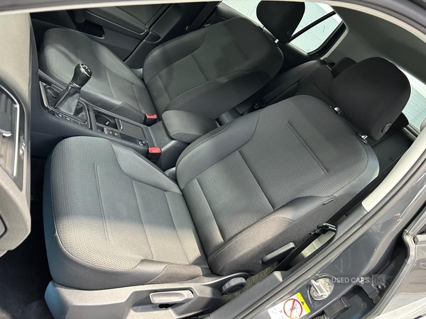 Used Volkswagen Golf 2018 for sale - 76899872: Photo 18