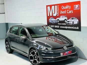 Used Volkswagen Golf 2018 for sale - 76899872: Photo