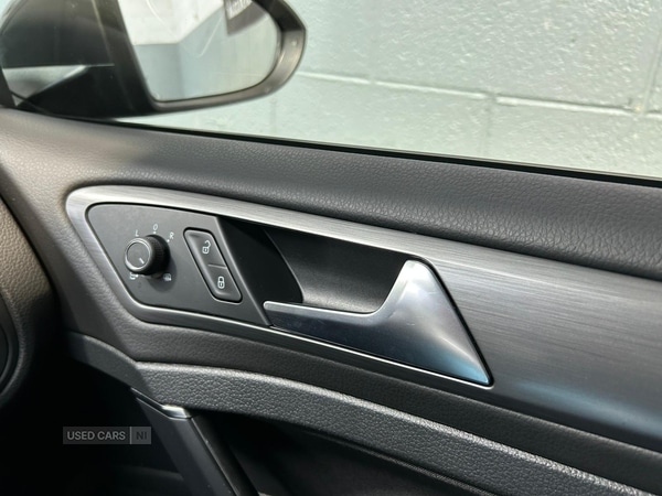 Used Volkswagen Golf 2018 for sale - 76899872: Photo 37