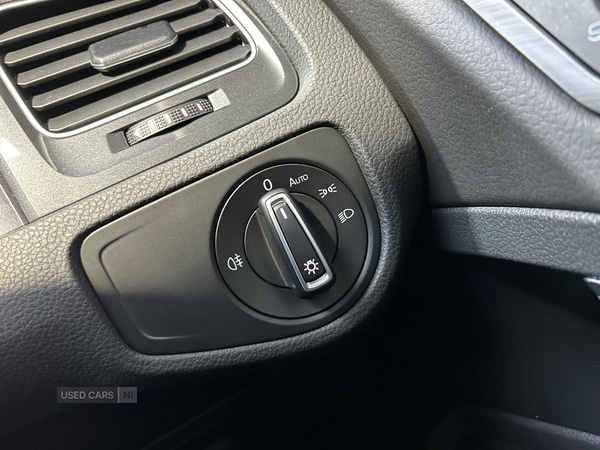 Used Volkswagen Golf 2018 for sale - 76899872: Photo 38