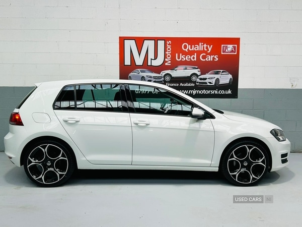Used Volkswagen Golf 2015 for sale - 77884018: Photo 4