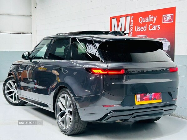 Used Land Rover Range Rover Sport 2024 for sale - 76216067: Photo 8