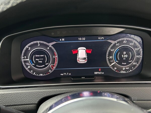 Used Volkswagen Golf 2017 for sale - 76378255: Photo 29