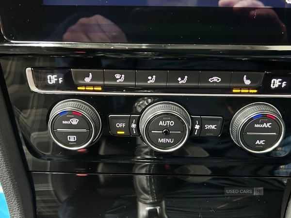 Used Volkswagen Golf 2017 for sale - 76378255: Photo 35