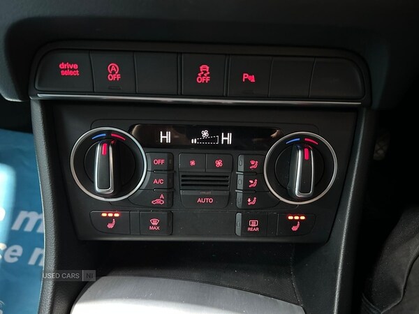 Used Audi Q3 2015 for sale - 76702713: Photo 29