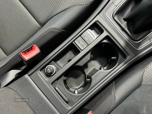 Used Volkswagen Golf 2017 for sale - 77426436: Photo 33