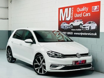 Volkswagen - Golf