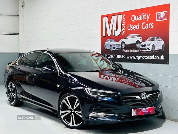 Used Vauxhall Insignia 2017 for sale - 76513830: Photo 1