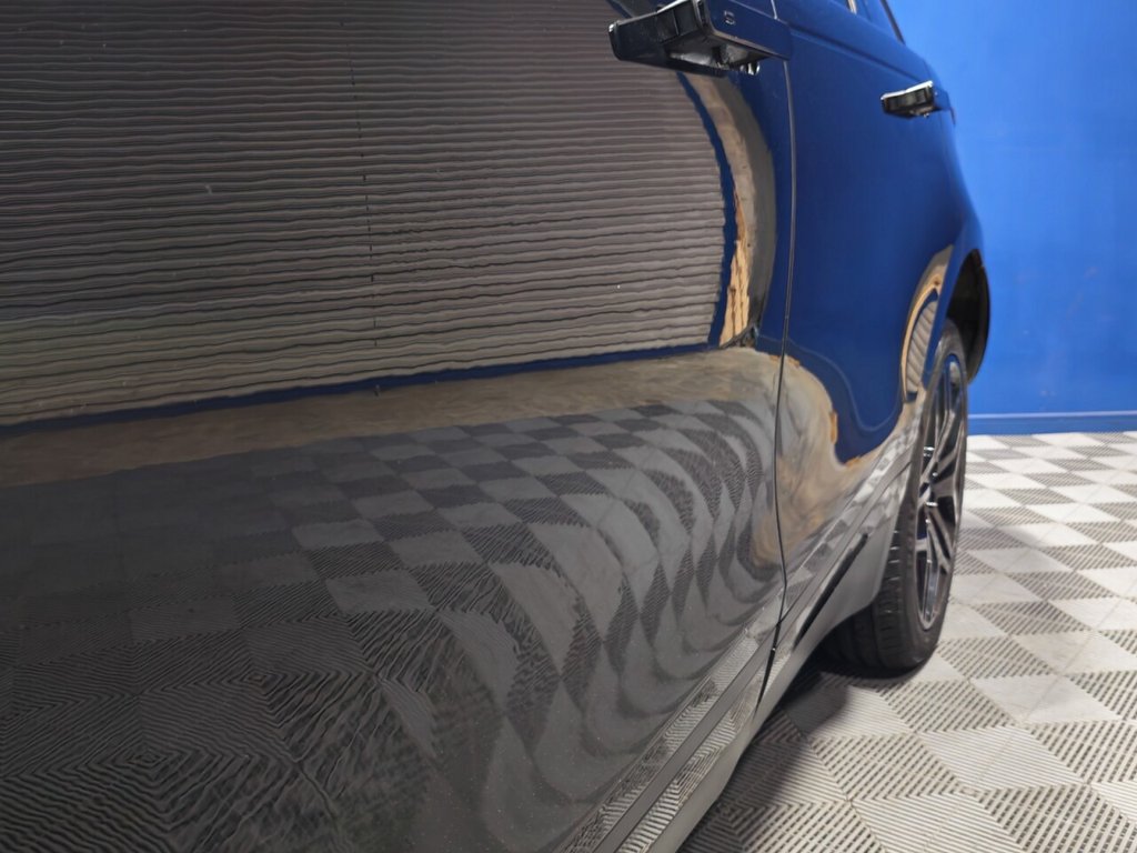 Used Land Rover Range Rover Velar 2018 for sale - 76593468: Photo 11