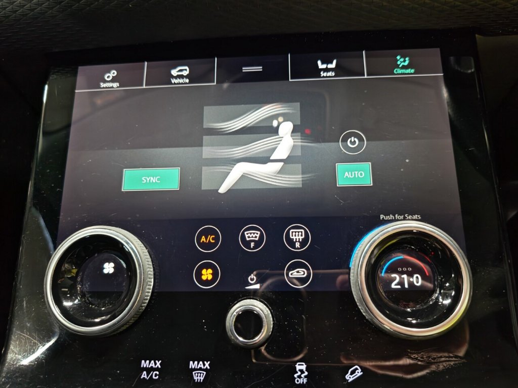 Used Land Rover Range Rover Velar 2018 for sale - 76593468: Photo 44