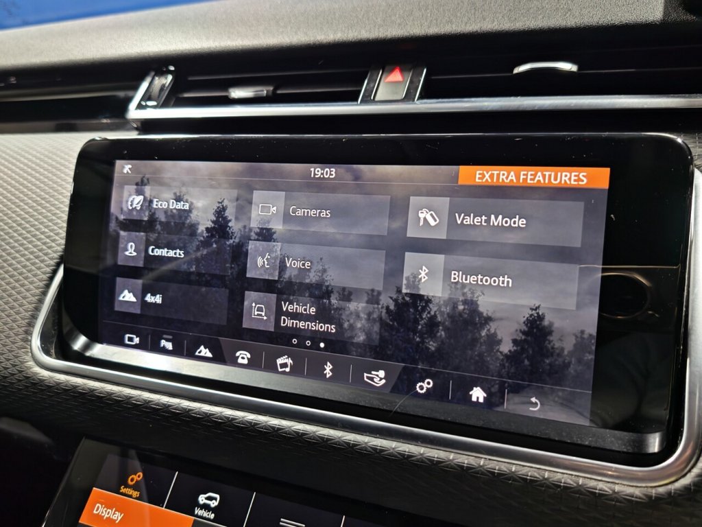 Used Land Rover Range Rover Velar 2018 for sale - 76593468: Photo 45