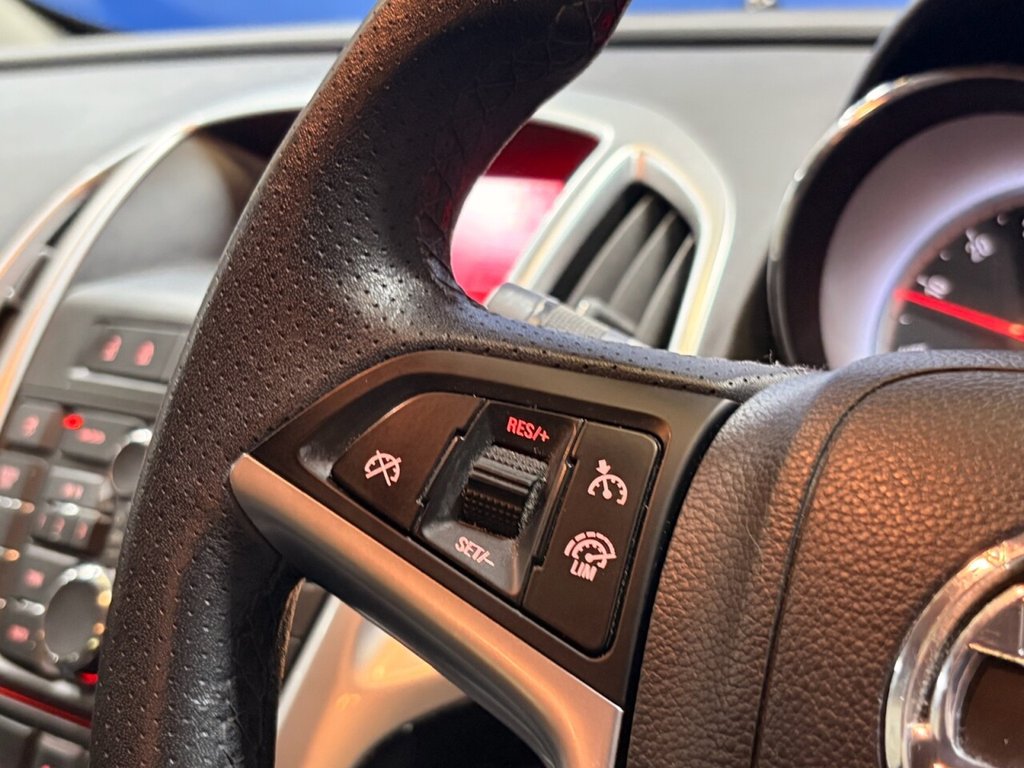 Used Vauxhall Astra GTC 2014 for sale - 76509878: Photo 14