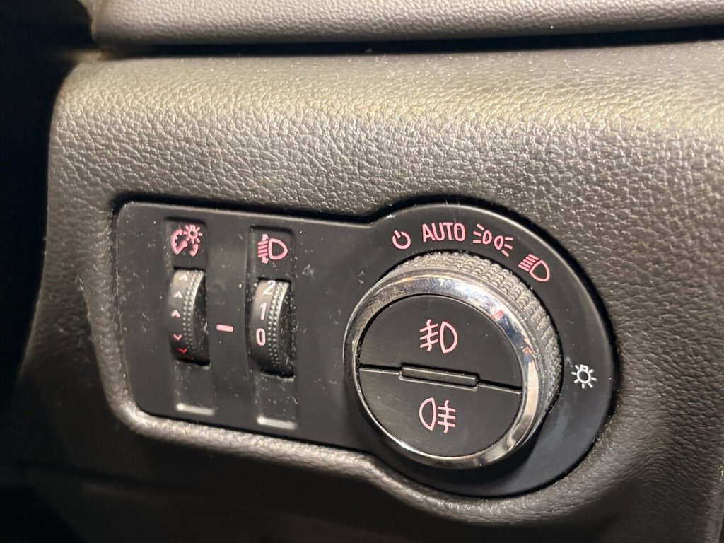 Used Vauxhall Astra GTC 2014 for sale - 76509878: Photo 15