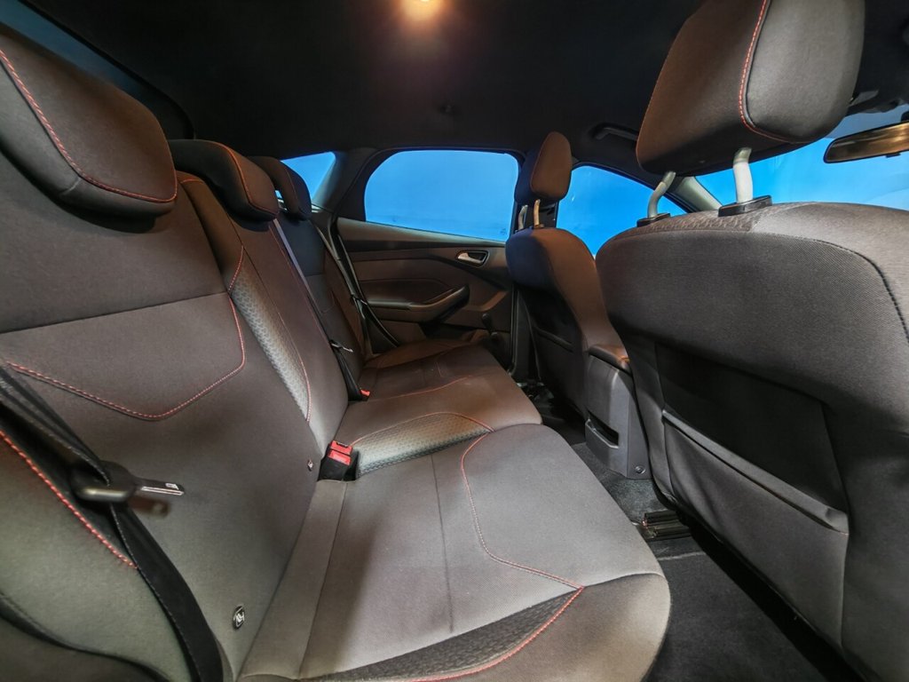 Used Ford Focus 2017 for sale - 76631987: Photo 16
