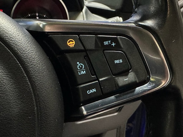 Used Jaguar F-Pace 2018 for sale - 75703370: Photo 22