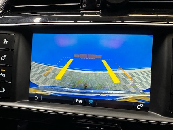 Used Jaguar F-Pace 2018 for sale - 75703370: Photo 23