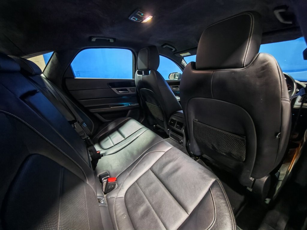 Used Jaguar XF 2019 for sale - 76792309: Photo 16