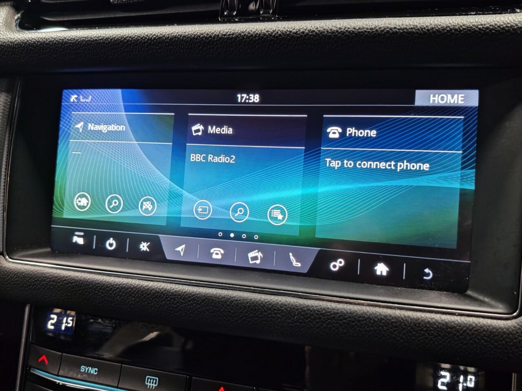 Used Jaguar XF 2019 for sale - 76792309: Photo 31