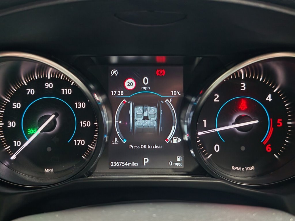 Used Jaguar XF 2019 for sale - 76792309: Photo 34