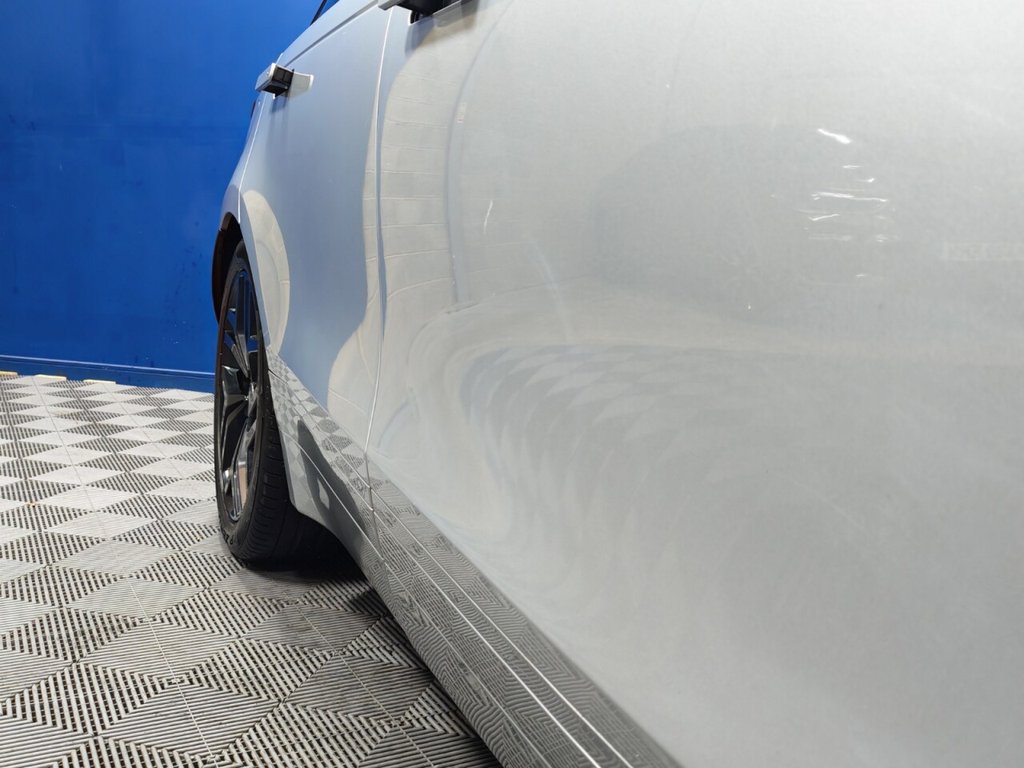 Used Land Rover Range Rover Velar 2017 for sale - 76792125: Photo 11