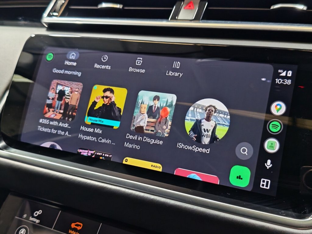 Used Land Rover Range Rover Velar 2017 for sale - 76792125: Photo 27