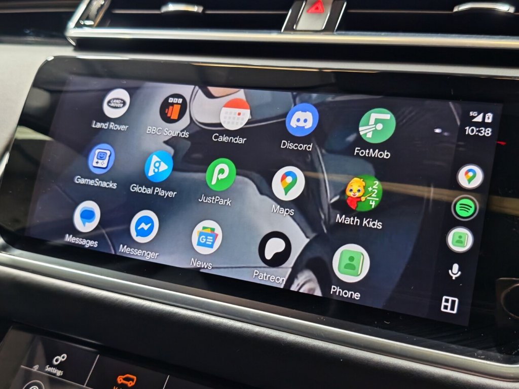 Used Land Rover Range Rover Velar 2017 for sale - 76792125: Photo 28